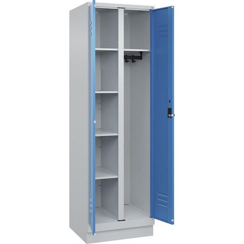 4067521054680 - Putzmittelspind Classic PLUS 1 Abteil Trennwand mittig lichtgrau   lichtblau B 600 mm mit Bodensockel Drehriegel C+P