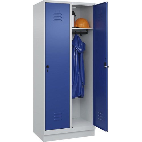 4066681653788 - Spind Classic PLUS 2 Abteile lichtgrau B 800 mm mit Bodensockel Drehriegel C+P