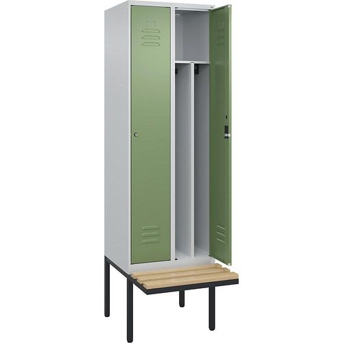 4066681817258 - Schwarz-Weiß-Spind Classic PLUS Sitzbank schmal 2 Abteile Trennwand verkürzt lichtgrau   resedagrün B 600 mm Zylinderschloss auskragend Buche-Hartholz C+P