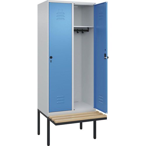 4066681740839 - Spind Classic PLUS Sitzbank 2 Abteile lichtgrau lichtblau B 800 mm Sicherheits-Drehriegel auskragend Buche-Hartholz C+P 4066681740839 - Spind Classic PLUS Sitzbank 2 Abteile lichtgrau lichtblau B 800 mm Sicherheits-Drehriegel auskragend Buche-Hartholz C+P