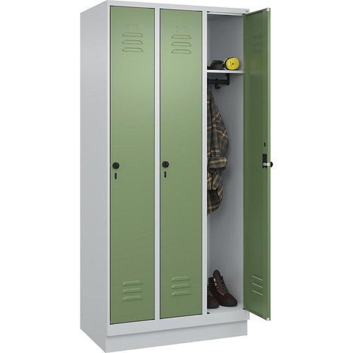 4066681654952 - Spind Classic PLUS 3 Abteile lichtgrau   resedagrün B 900 mm mit Bodensockel Drehriegel