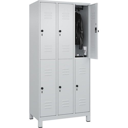 4066681621831 - Doppelstock-Spind Classic PLUS 3 Abteile lichtgrau HxB 1950 x 900 mm mit Füßen Drehriegel 4066681621831 - Doppelstock-Spind Classic PLUS 3 Abteile lichtgrau HxB 1950 x 900 mm mit Füßen Drehriegel