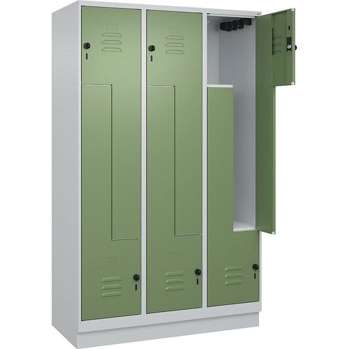 4066681921696 - Z-Spind Classic PLUS 3 Abteile lichtgrau   resedagrün B 1200 mm mit Bodensockel Drehriegel