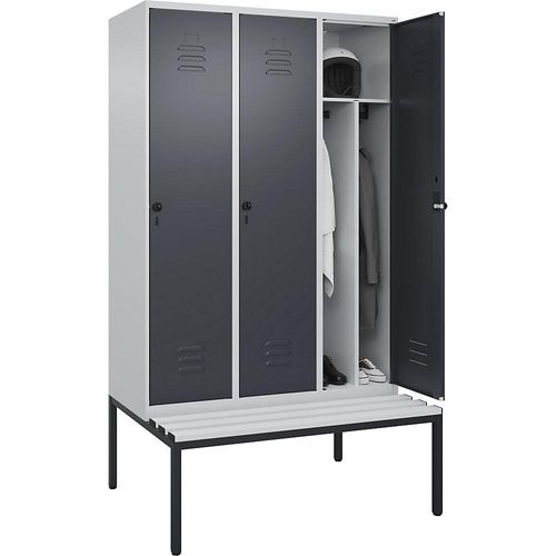 4066681793385 - Schwarz-Weiß-Spind Classic PLUS Sitzbank schmal 3 Abteile Trennwand verkürzt lichtgrau grau B 1200 mm Sicherheits-Drehriegel untergebaut Kunststoff C+P 4066681793385 - Schwarz-Weiß-Spind Classic PLUS Sitzbank schmal 3 Abteile Trennwand verkürzt lichtgrau grau B 1200 mm Sicherheits-Drehriegel untergebaut Kunststoff C+P