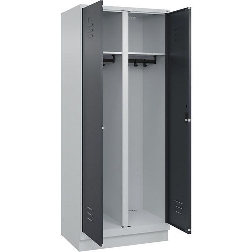 4066681658424 - Schwarz-Weiß-Spind Classic PLUS 1 Abteil lichtgrau   grau HxB 1950 x 800 mm mit Bodensockel Zylinderschloss C+P