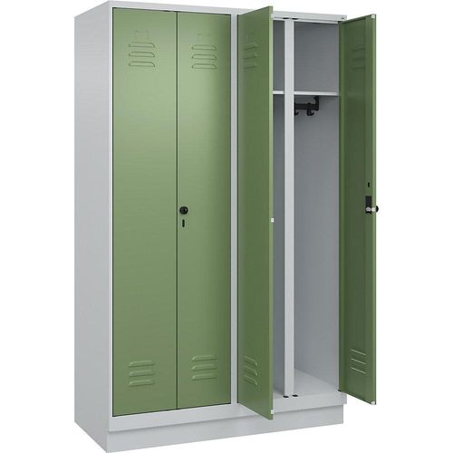 4066681659452 - Schwarz-Weiß-Spind Classic PLUS 2 Abteile lichtgrau resedagrün HxB 1950 x 1200 mm mit Bodensockel Drehriegel 4066681659452 - Schwarz-Weiß-Spind Classic PLUS 2 Abteile lichtgrau resedagrün HxB 1950 x 1200 mm mit Bodensockel Drehriegel