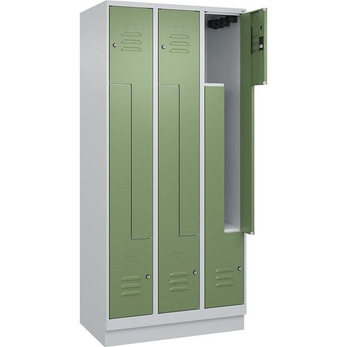 4066681921542 - Z-Spind Classic PLUS 3 Abteile lichtgrau resedagrün B 900 mm mit Bodensockel Zylinderschloss 4066681921542 - Z-Spind Classic PLUS 3 Abteile lichtgrau resedagrün B 900 mm mit Bodensockel Zylinderschloss