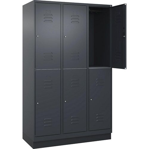 4066681667525 - Doppelstock-Spind Classic PLUS 3 Abteile grau HxB 1950 x 1200 mm mit Bodensockel Zylinderschloss