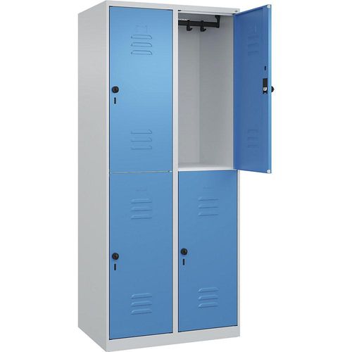 4067521357699 - Doppelstock-Spind Classic PLUS 2 Abteile lichtgrau lichtblau HxB 1850 x 800 mm mit Bodengleitern Drehriegel C+P 4067521357699 - Doppelstock-Spind Classic PLUS 2 Abteile lichtgrau lichtblau HxB 1850 x 800 mm mit Bodengleitern Drehriegel C+P