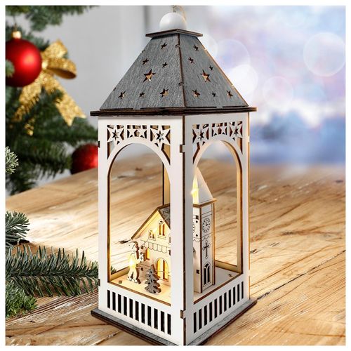 4255701927774 - LED Holzlaterne mit Kirche und Figuren Weihnachtsdeko mit 8 LEDs