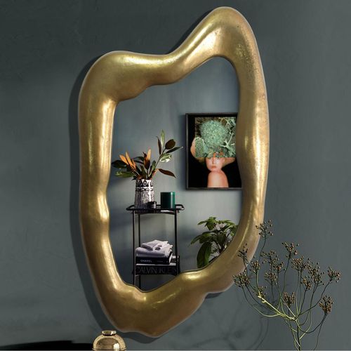 4251757723575 - Finebuy - Wandspiegel Asymmetrisch 100x57 cm Metall Design Hängespiegel Gold Aluminium Dekospiegel Unförmig mit Rahmen Spiegel Wand Groß